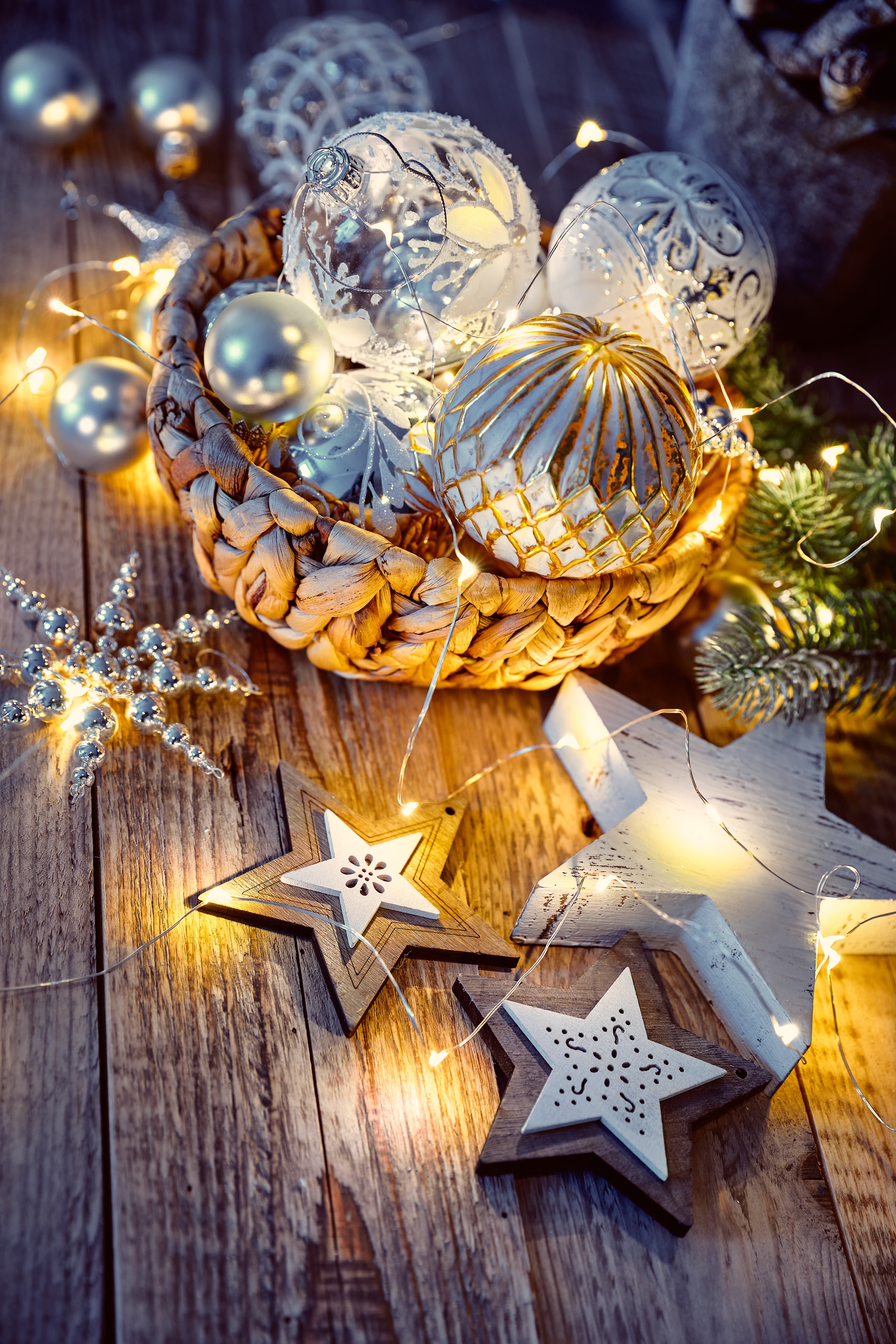 Christmas decorations at the exhibition — the atmosphere of Christmas in Surrey 2026